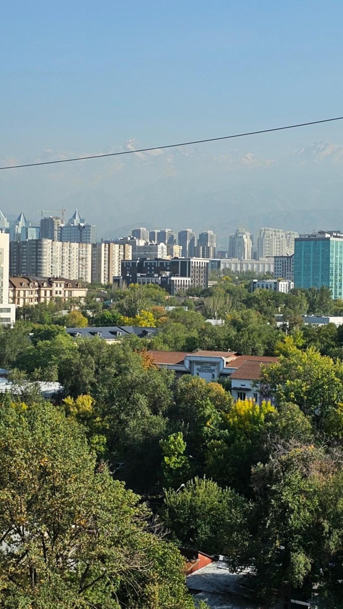 Новый Жк В Самом Центре Города Almaty Exterior photo